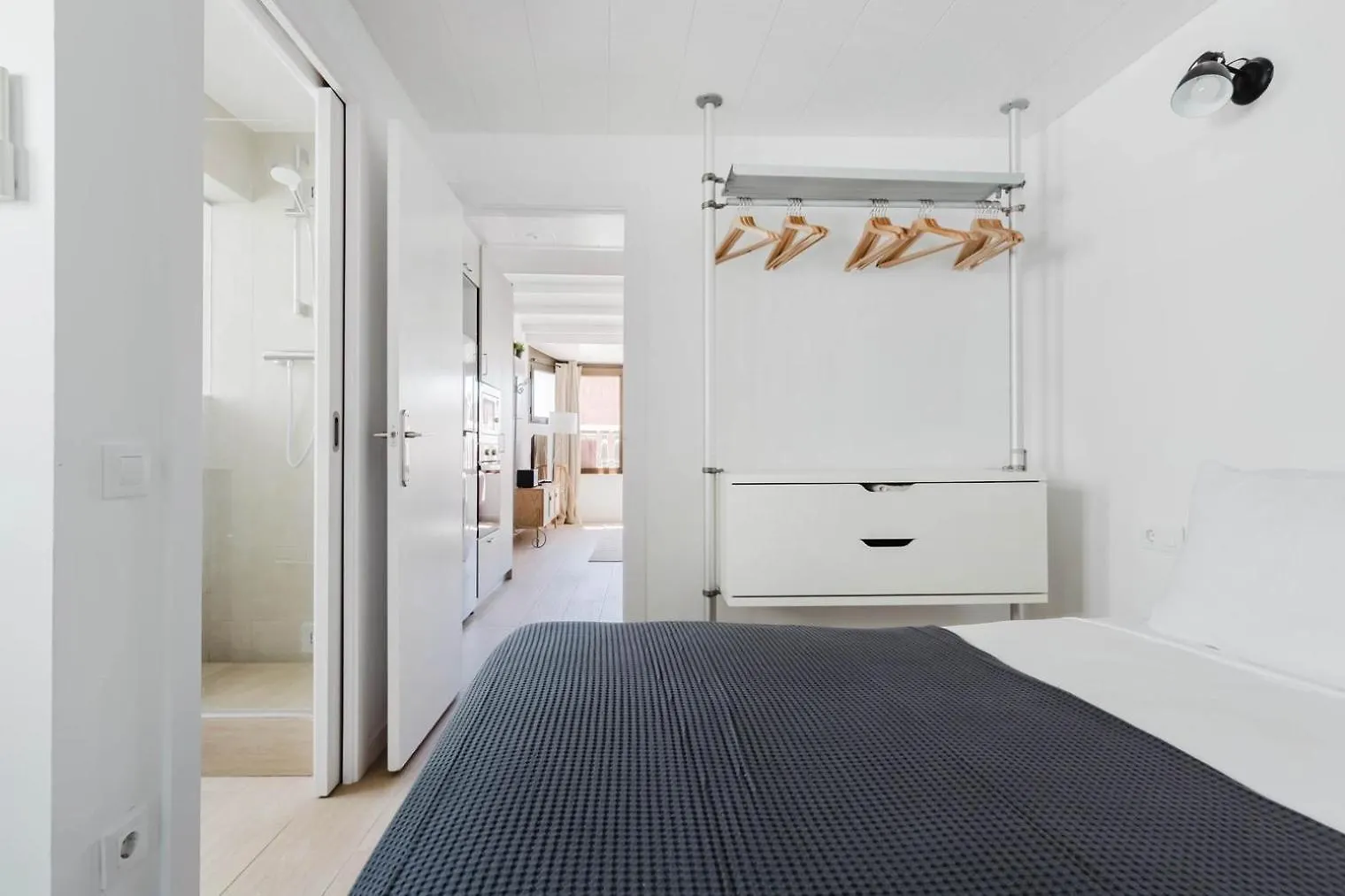 Blueground Galvany Furnished Penthouse Bcn-135 Barcelona 0*,  Spain