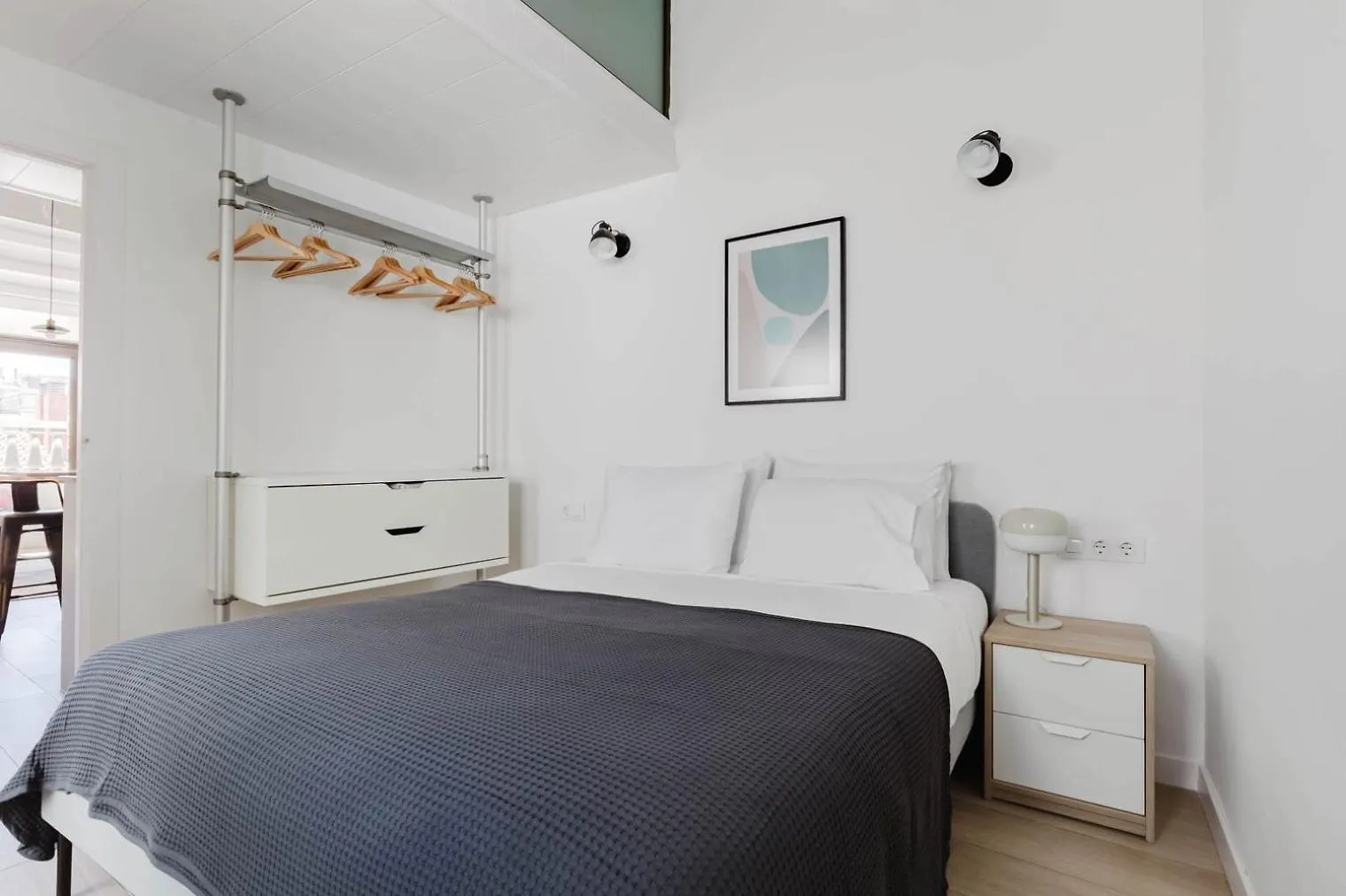 Blueground Galvany Furnished Penthouse Bcn-135 Barcelona Spain